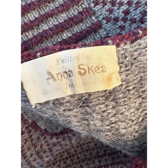 Handmade Knit Wool Sweater Womens M Gray Maroon Scotland Anna Skea Cottage Cntry - Picture 2 of 8
